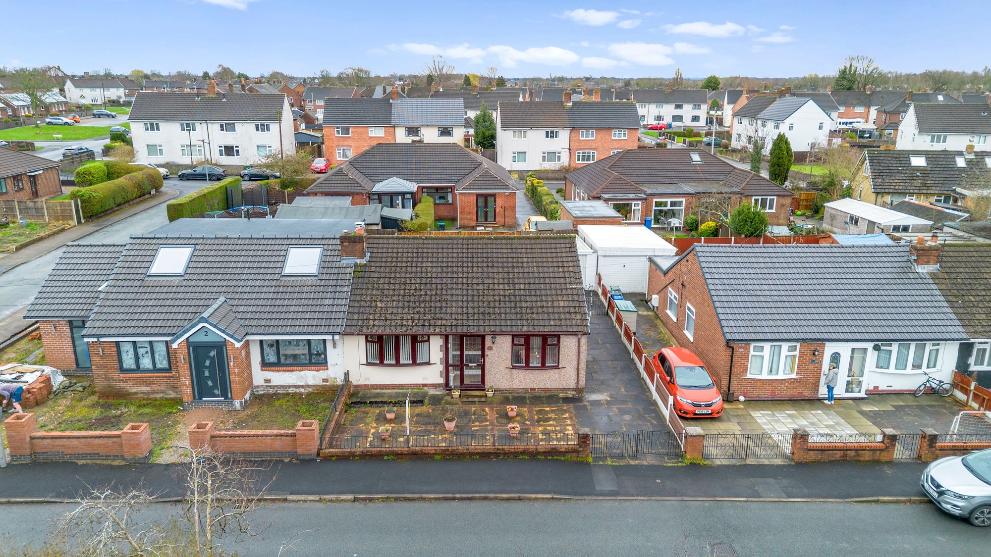 3 bedroom Detached bungalow Under Offer