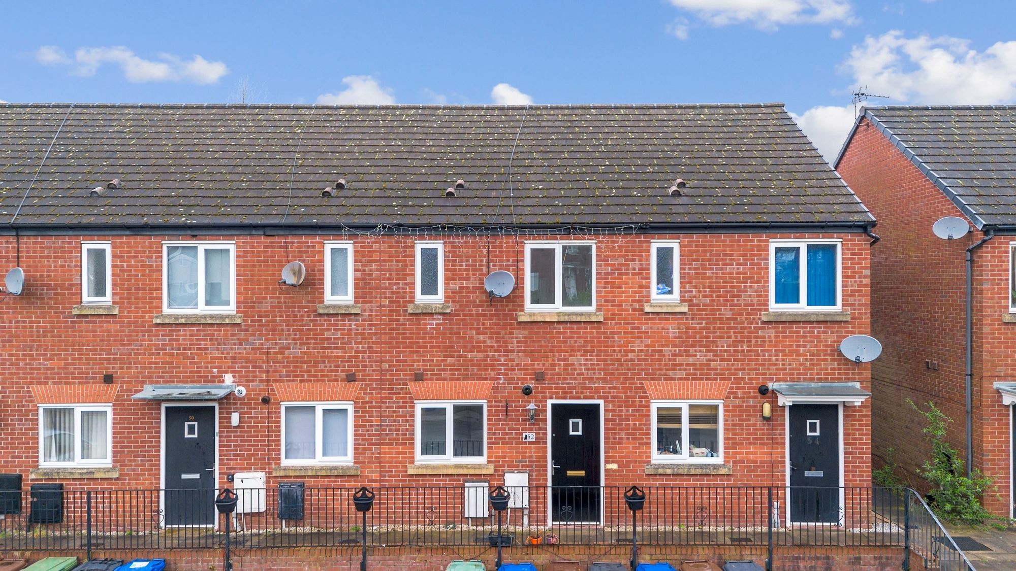 2 bedroom Terraced House Under Offer