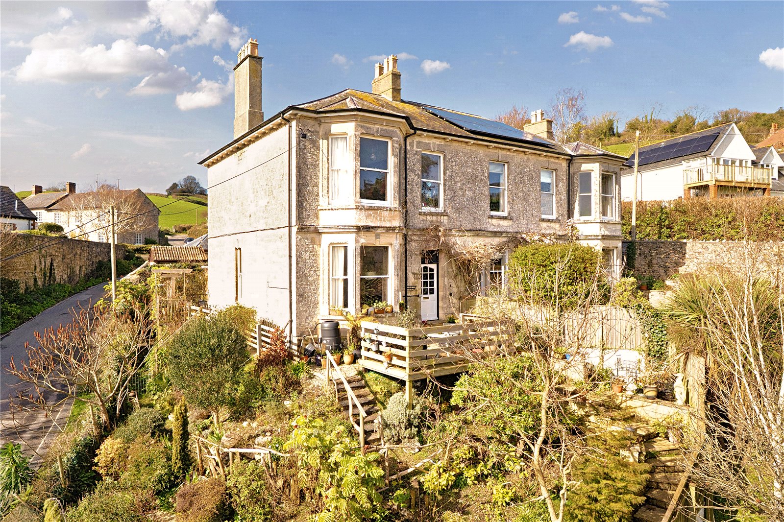 4 bedroom Semi-detached house For Sale