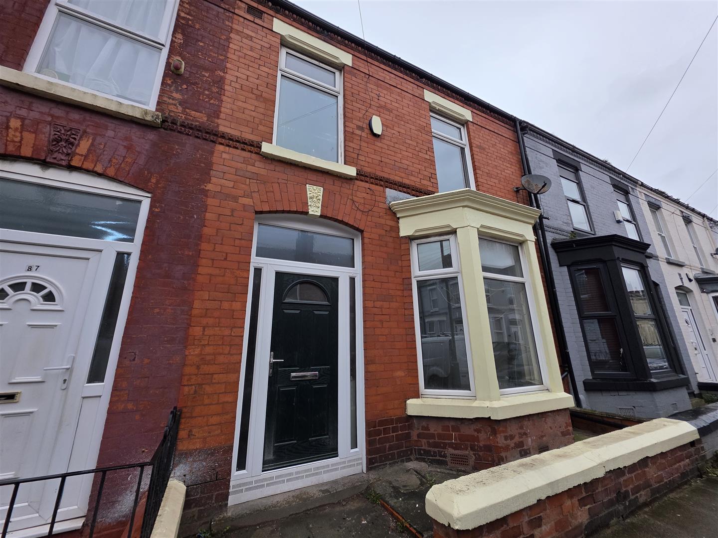 3 bedroom Terraced House Let