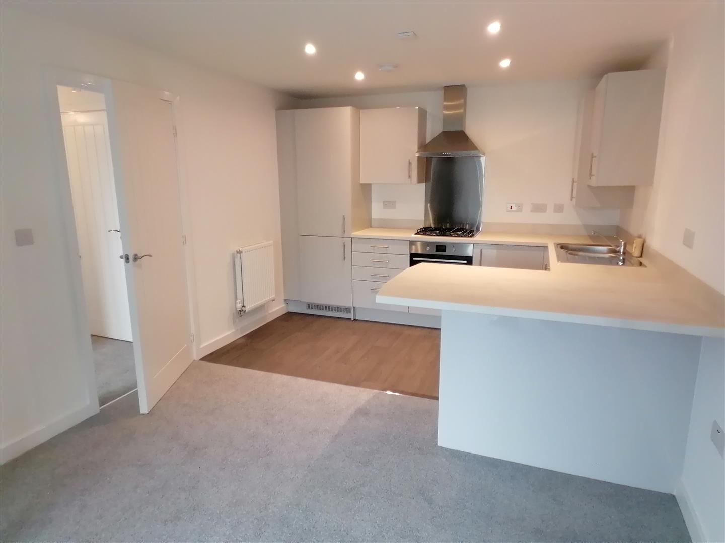 2 bedroom Apartment Let