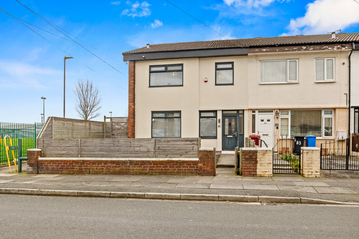 4 bedroom End of terrace house For Sale