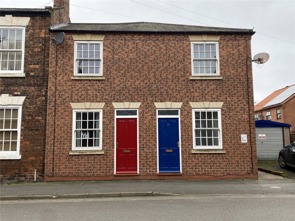 2 bedroom Terraced House To Let