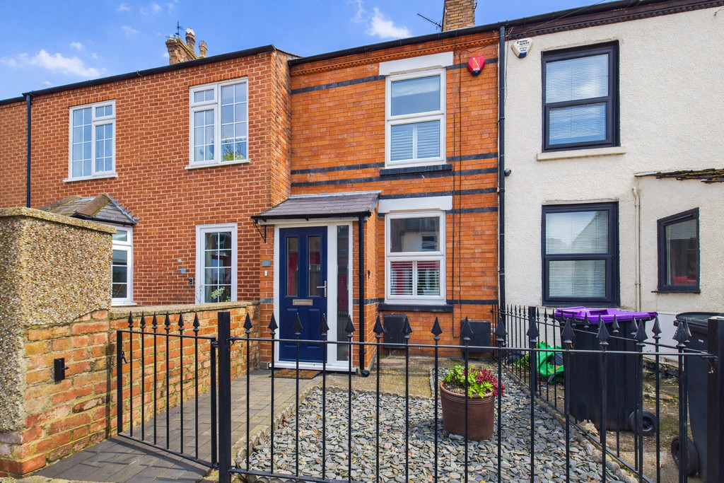 2 bedroom  For Sale