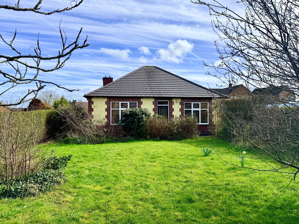 2 bedroom Detached house For Sale