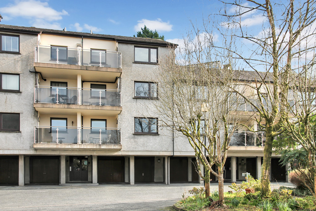 2 bedroom Block of Apartments For Sale
