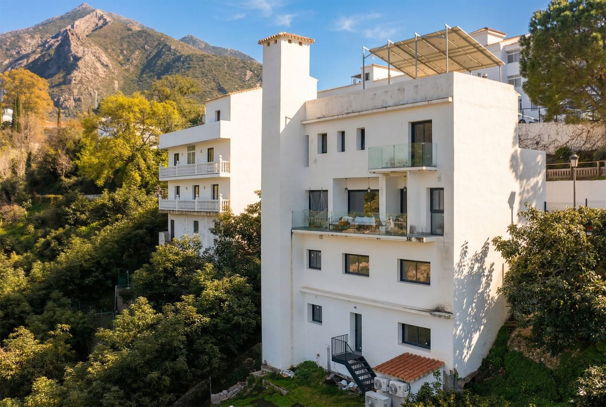 4 bedroom Villa For Sale