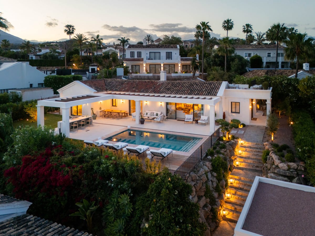 4 bedroom Villa For Sale