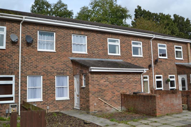 3 bedroom Terraced House Under Offer