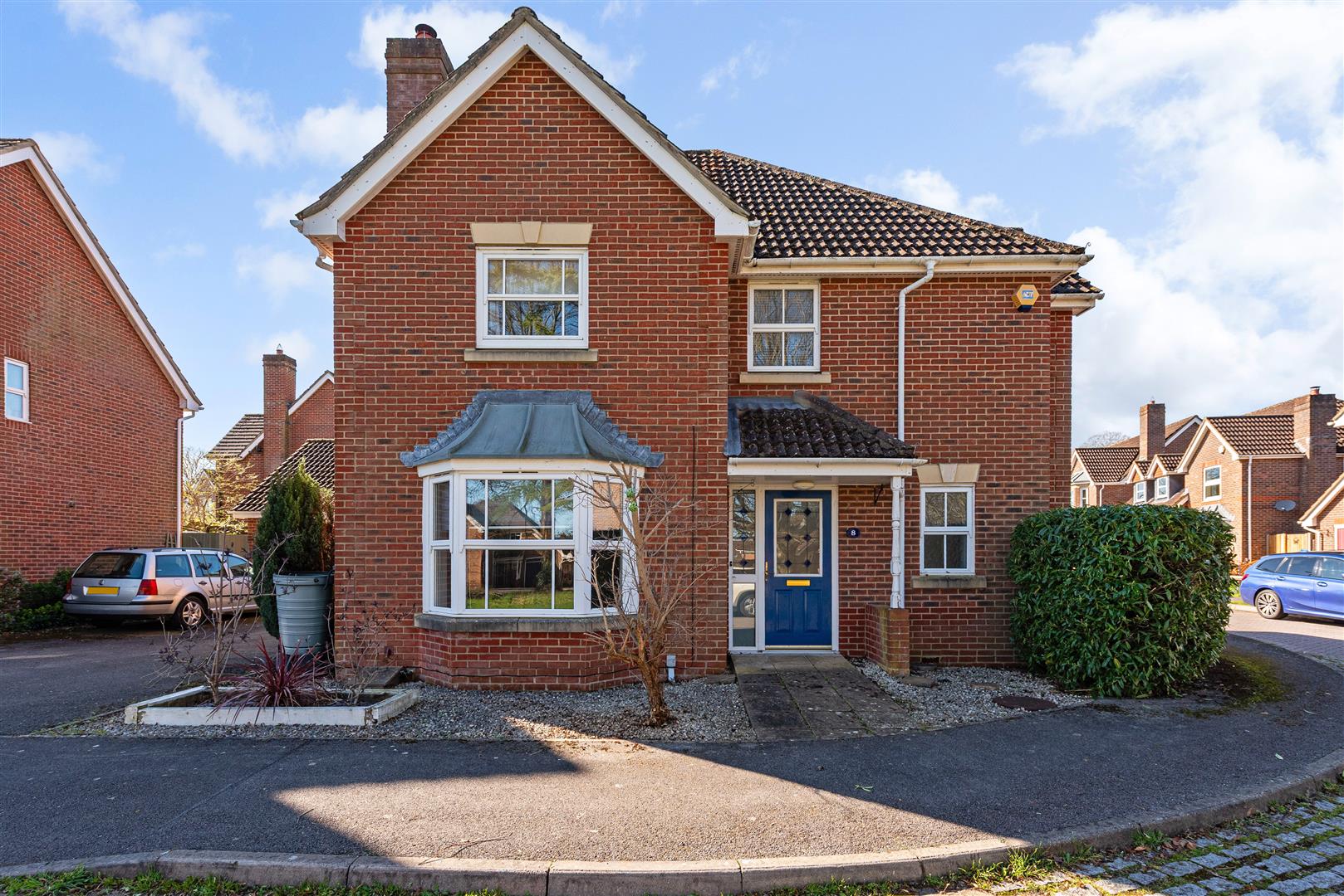 4 bedroom Detached house Under Offer