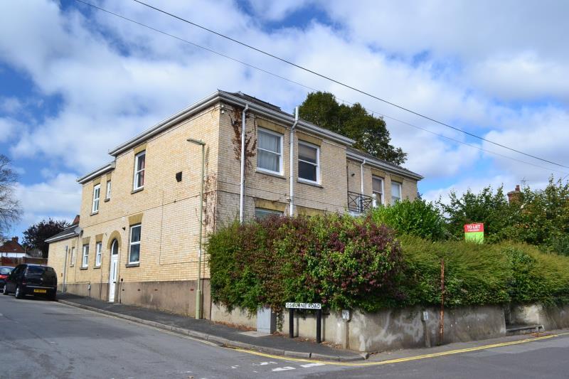 1 bedroom Flat To Let
