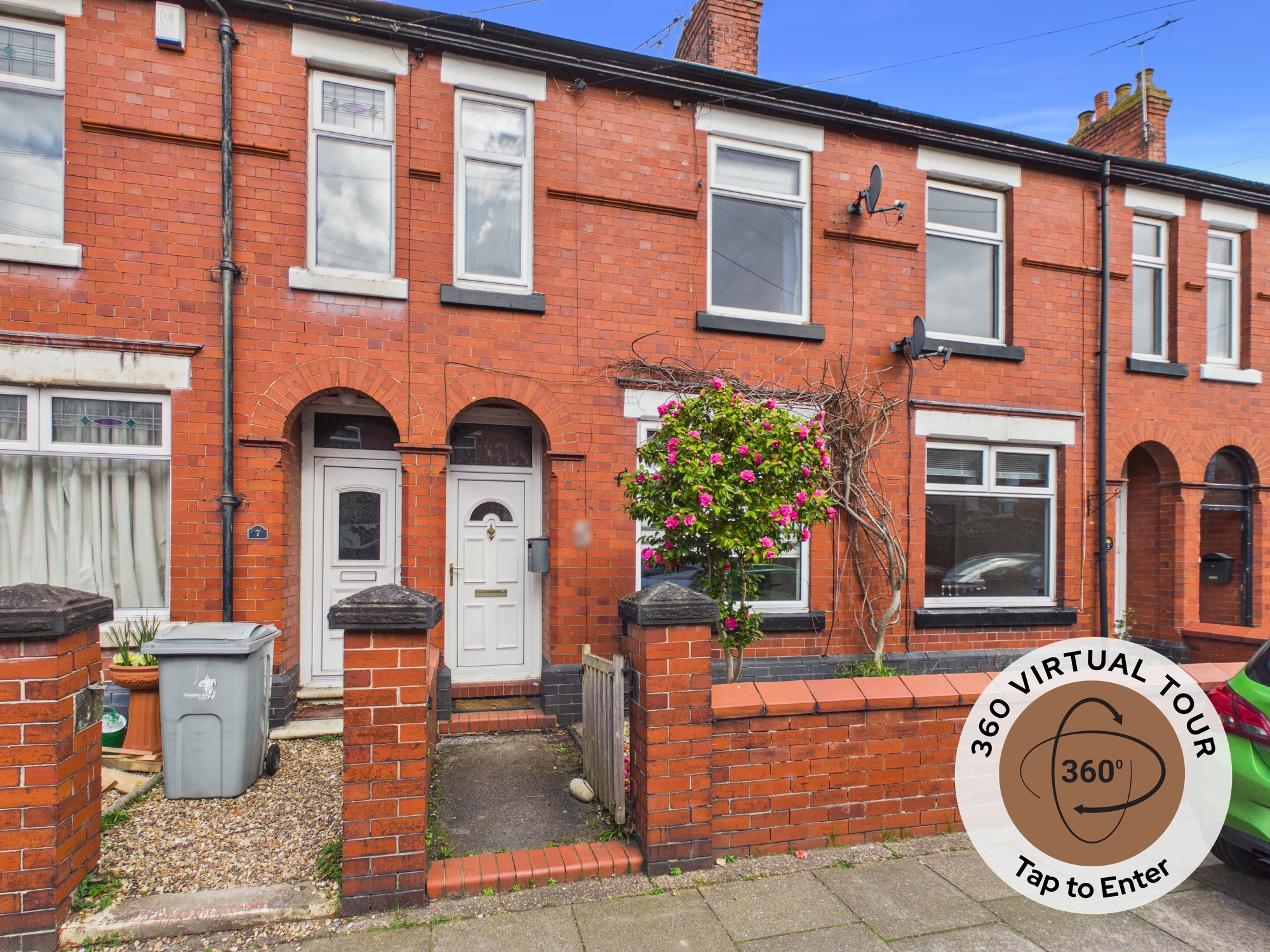 2 bedroom Terraced House Under Offer