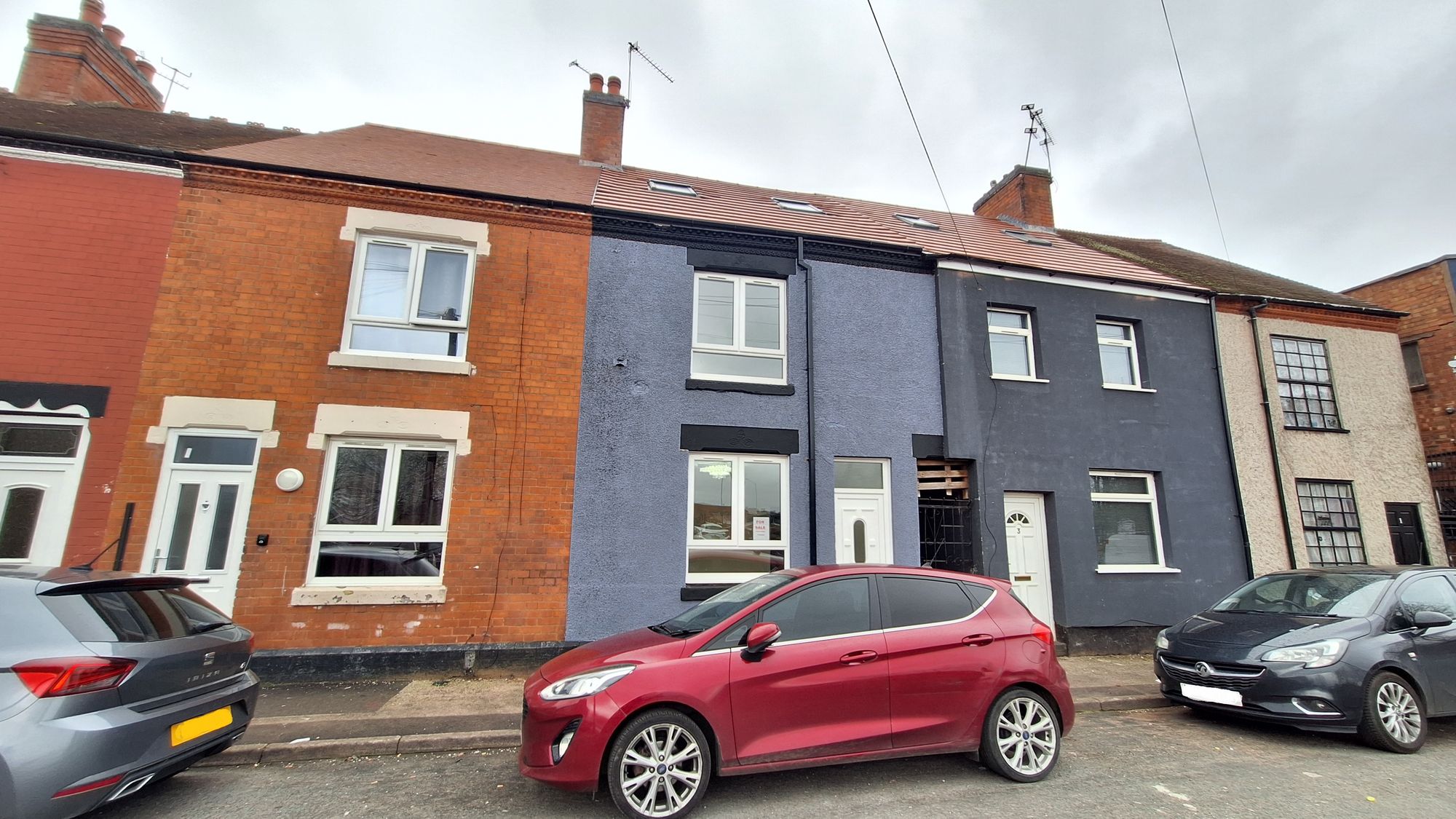 3 bedroom Terraced House For Sale