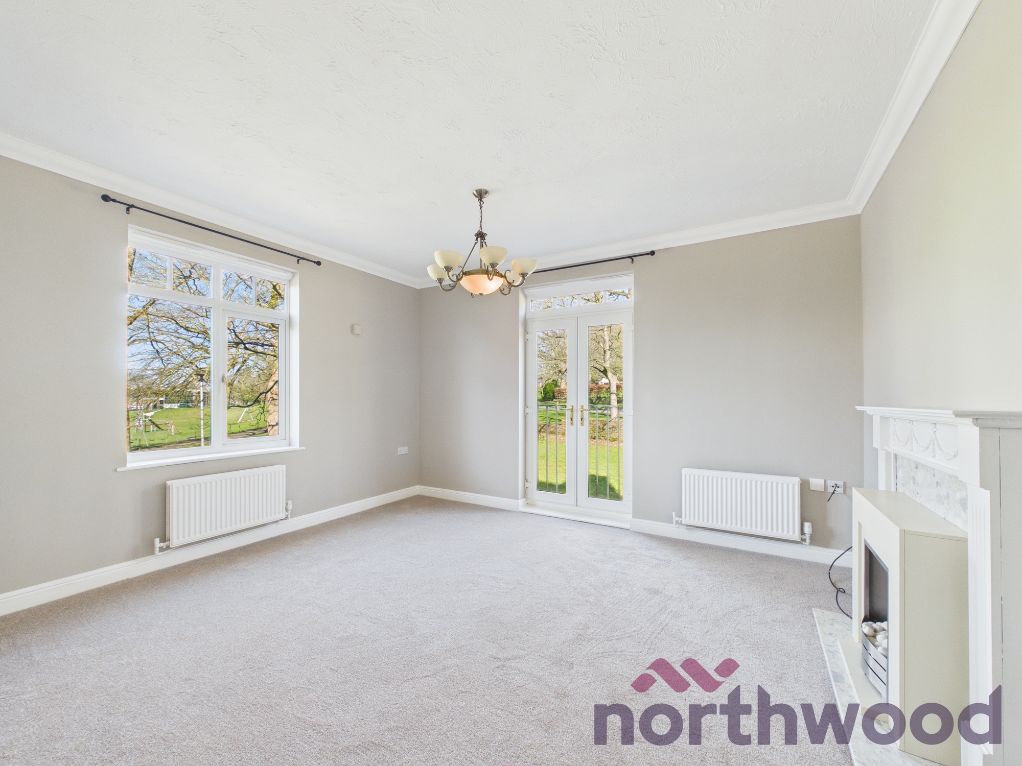 2 bedroom Flat To Let