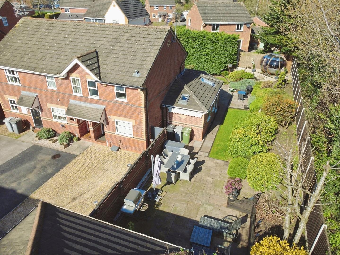 2 bedroom Property Under Offer