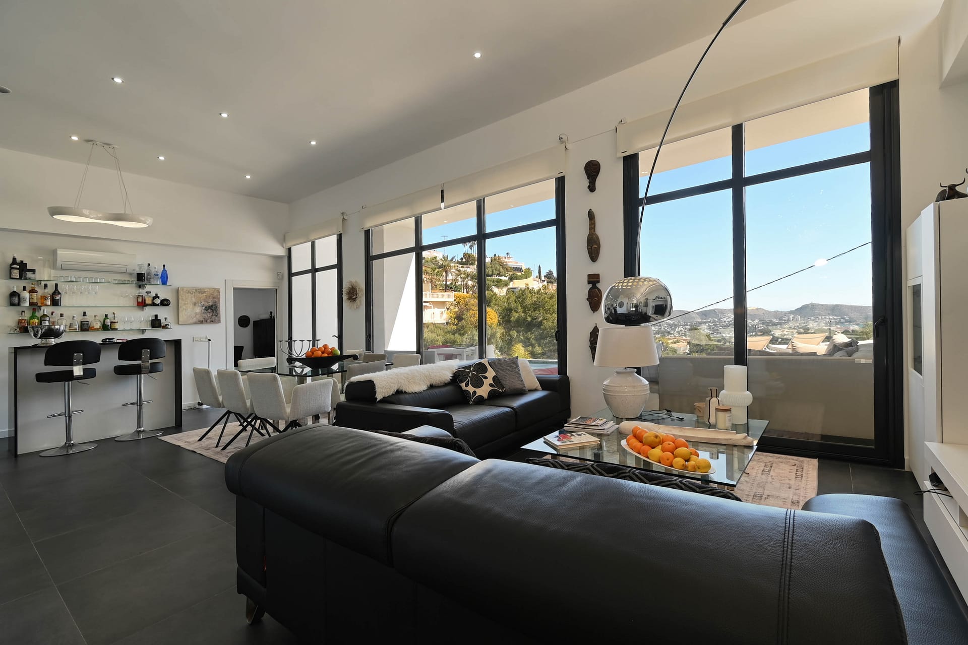 4 bedroom Villa For Sale