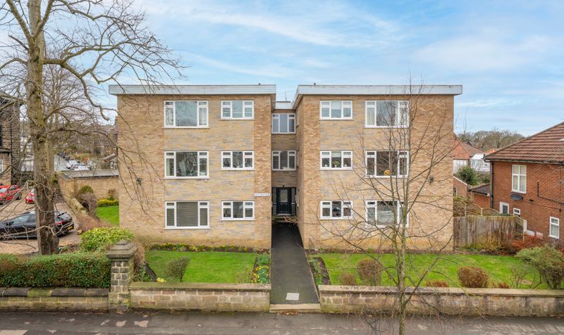 2 bedroom Flat Under Offer
