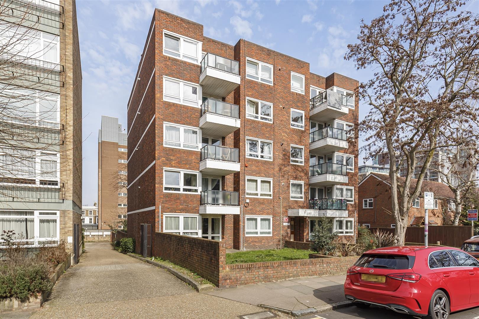  Flat Under Offer