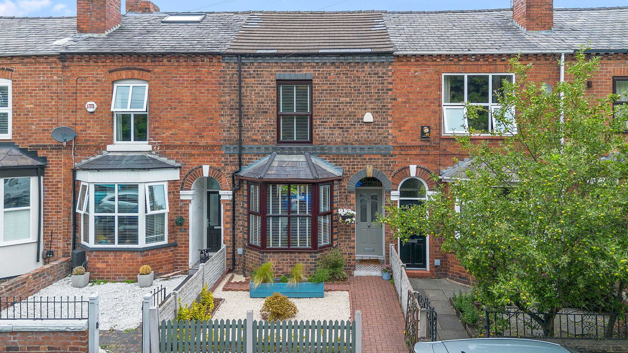 2 bedroom Terraced House Under Offer