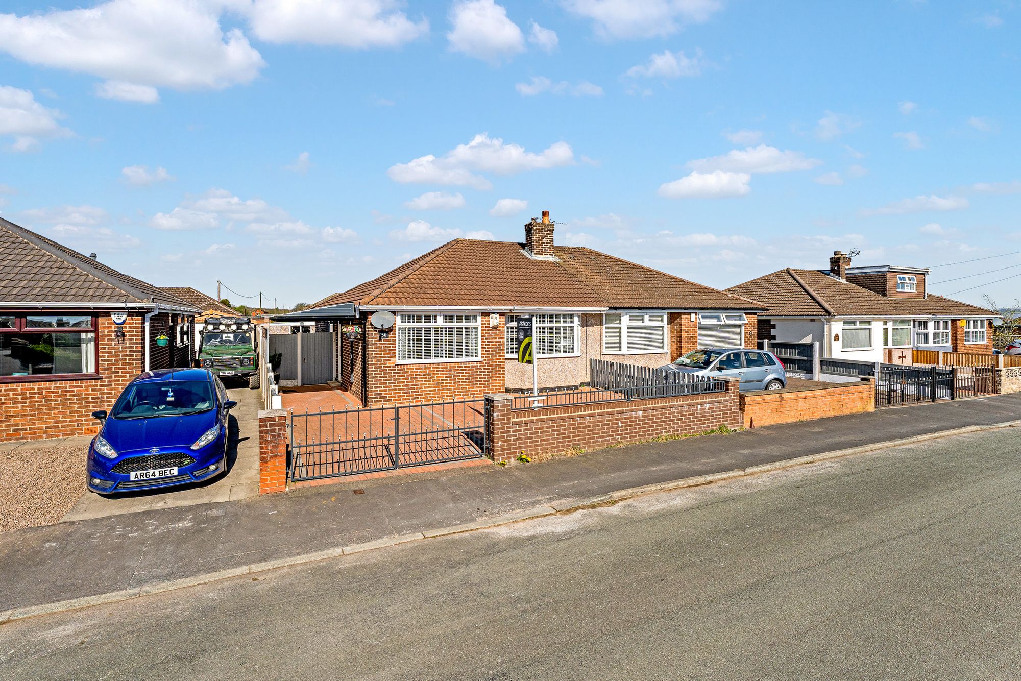 2 bedroom Detached bungalow Under Offer