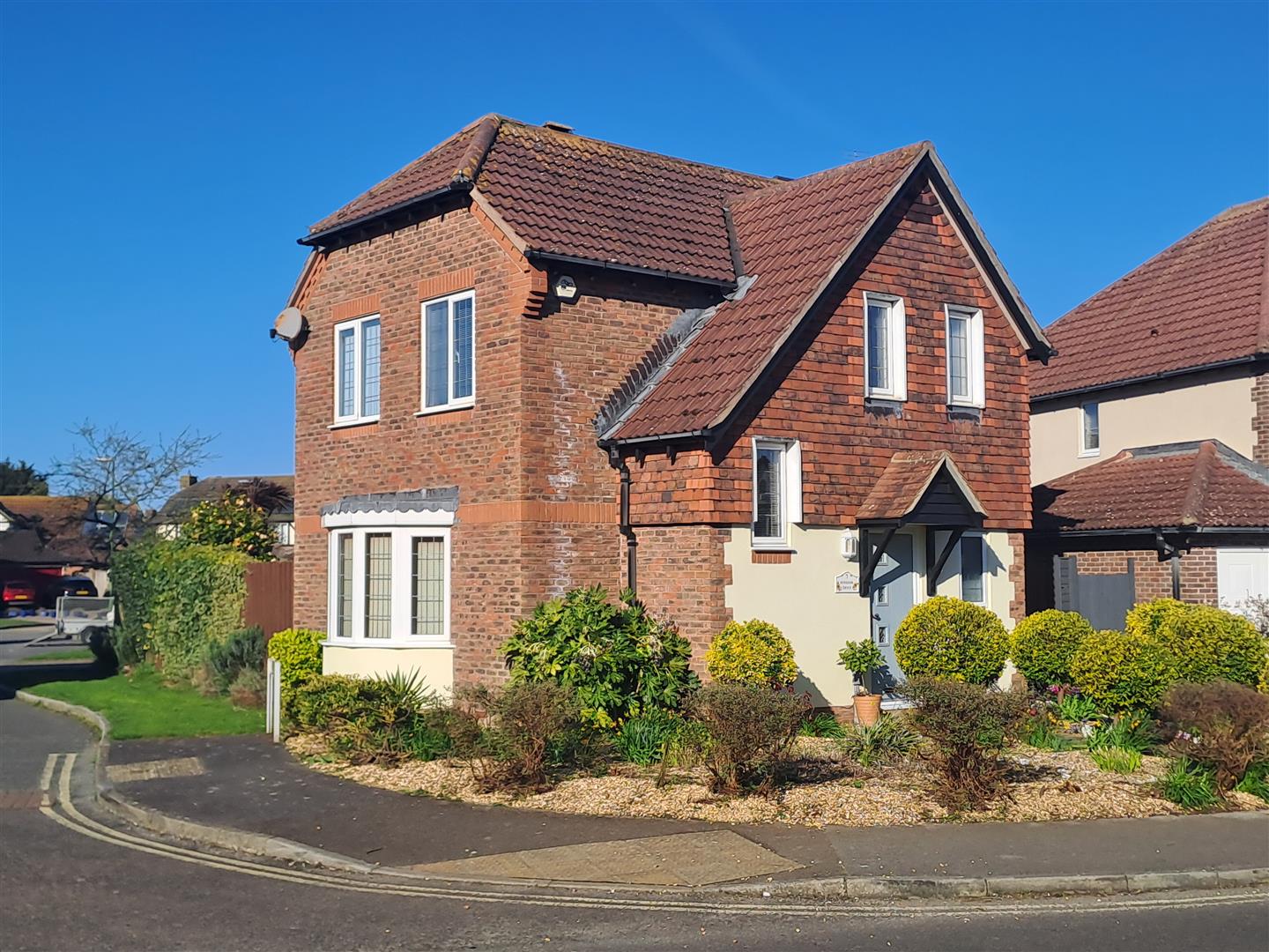 3 bedroom Detached house For Sale