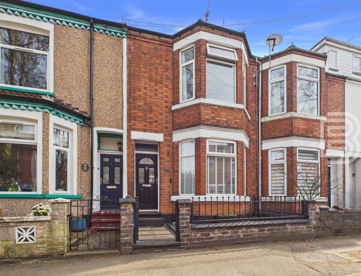 3 bedroom Terraced House Under Offer