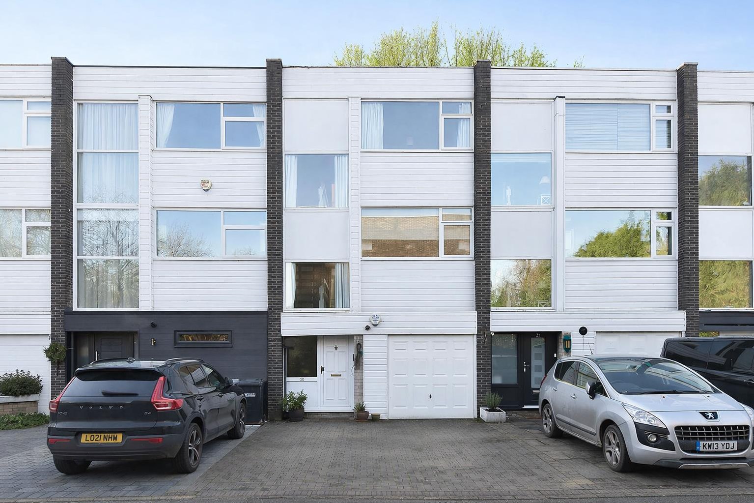 3 bedroom Terraced House Let