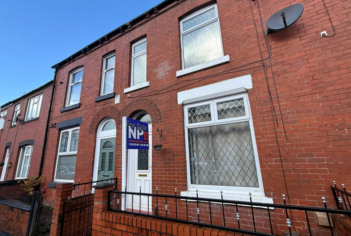2 bedroom Terraced House Under Offer
