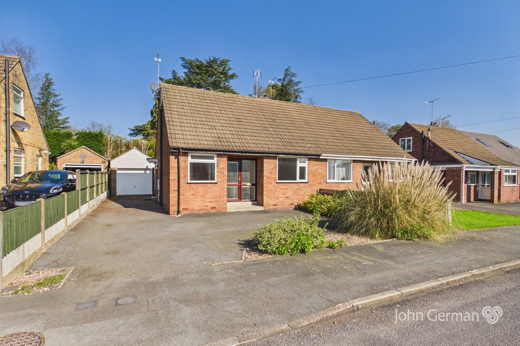 3 bedroom  For Sale