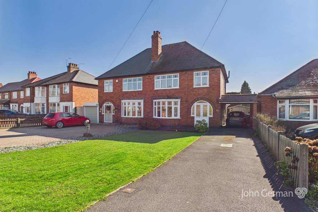 3 bedroom Semi-detached house For Sale