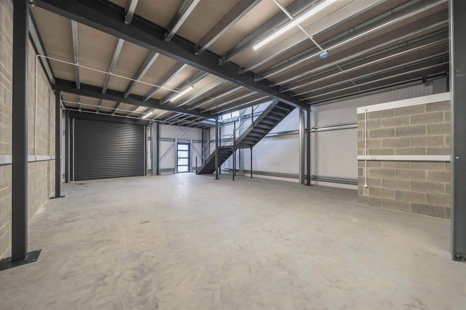 Light Industrial To Let