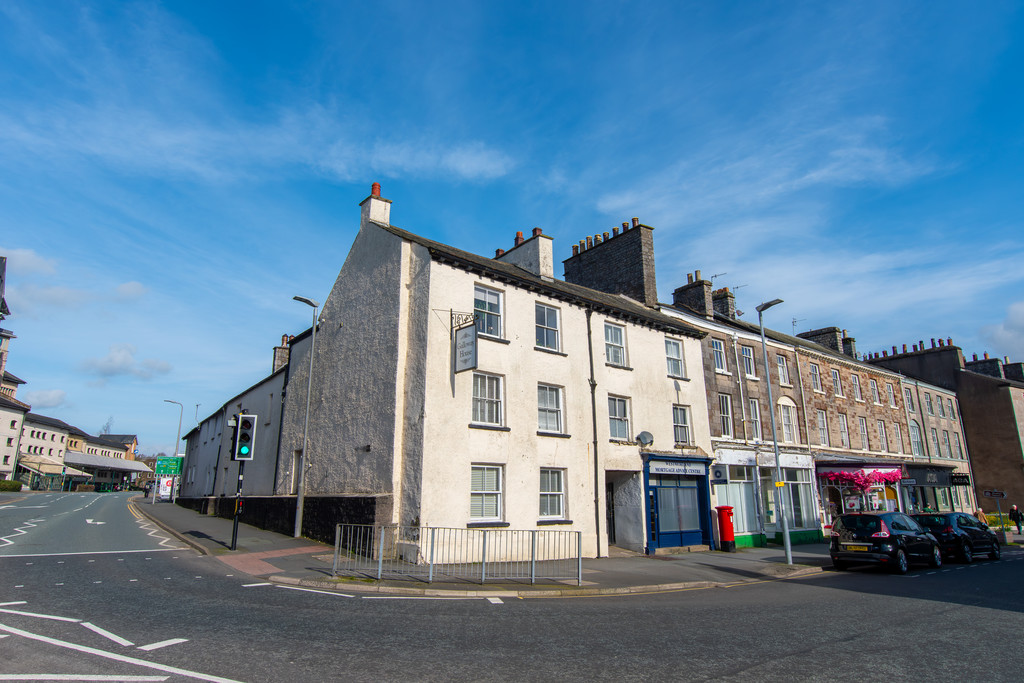 1 bedroom Block of Apartments For Sale