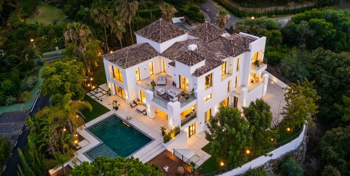 6 bedroom Villa For Sale