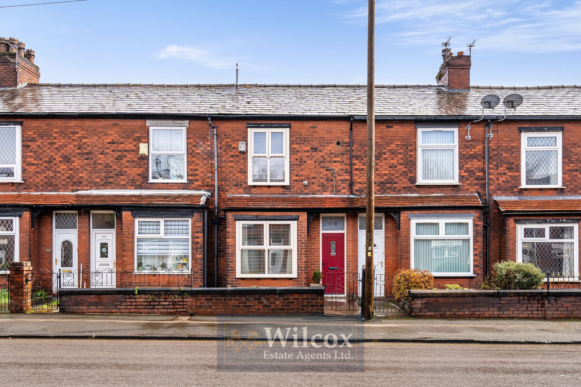 2 bedroom Terraced House Under Offer