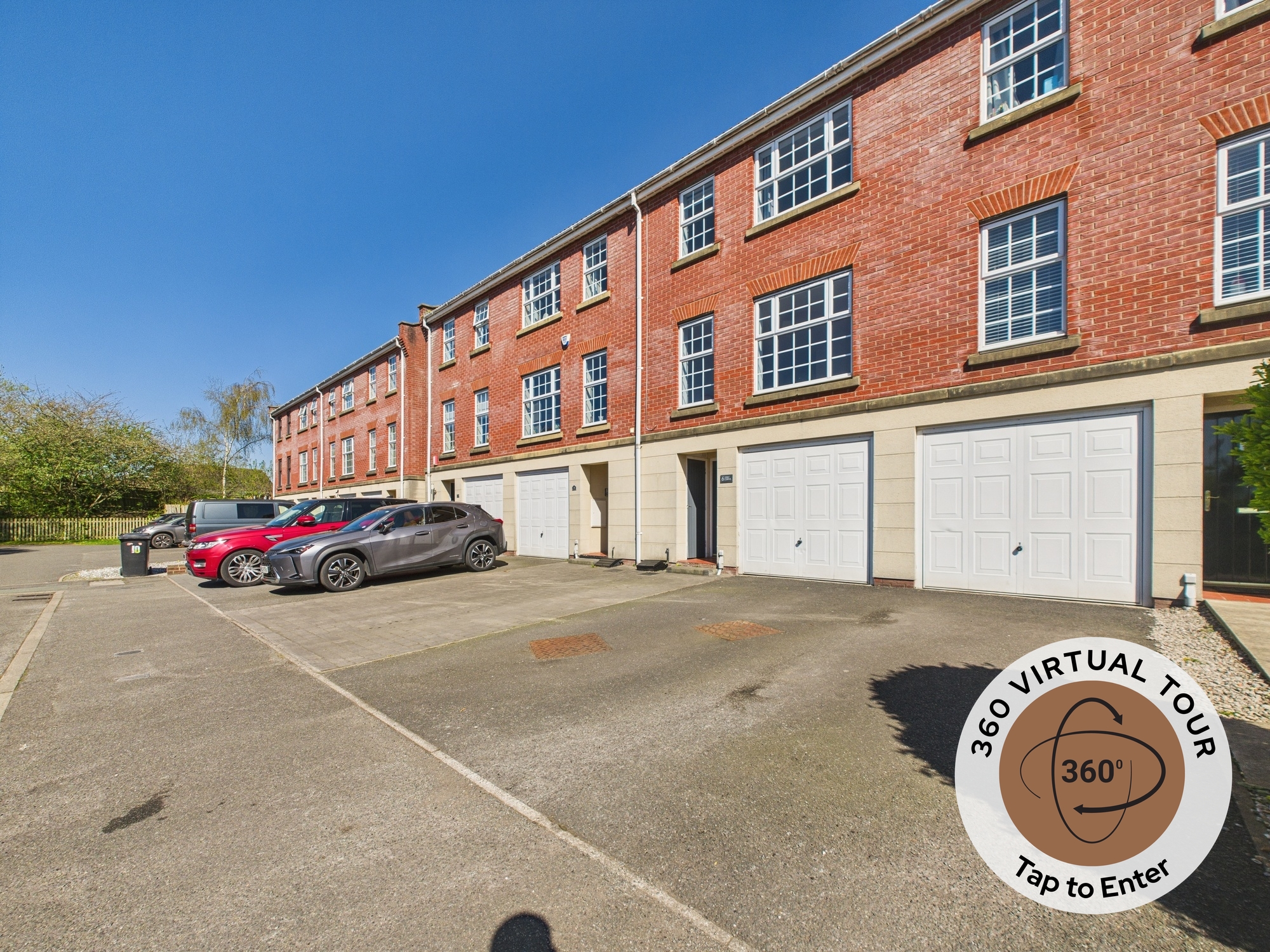 3 bedroom Town house Under Offer