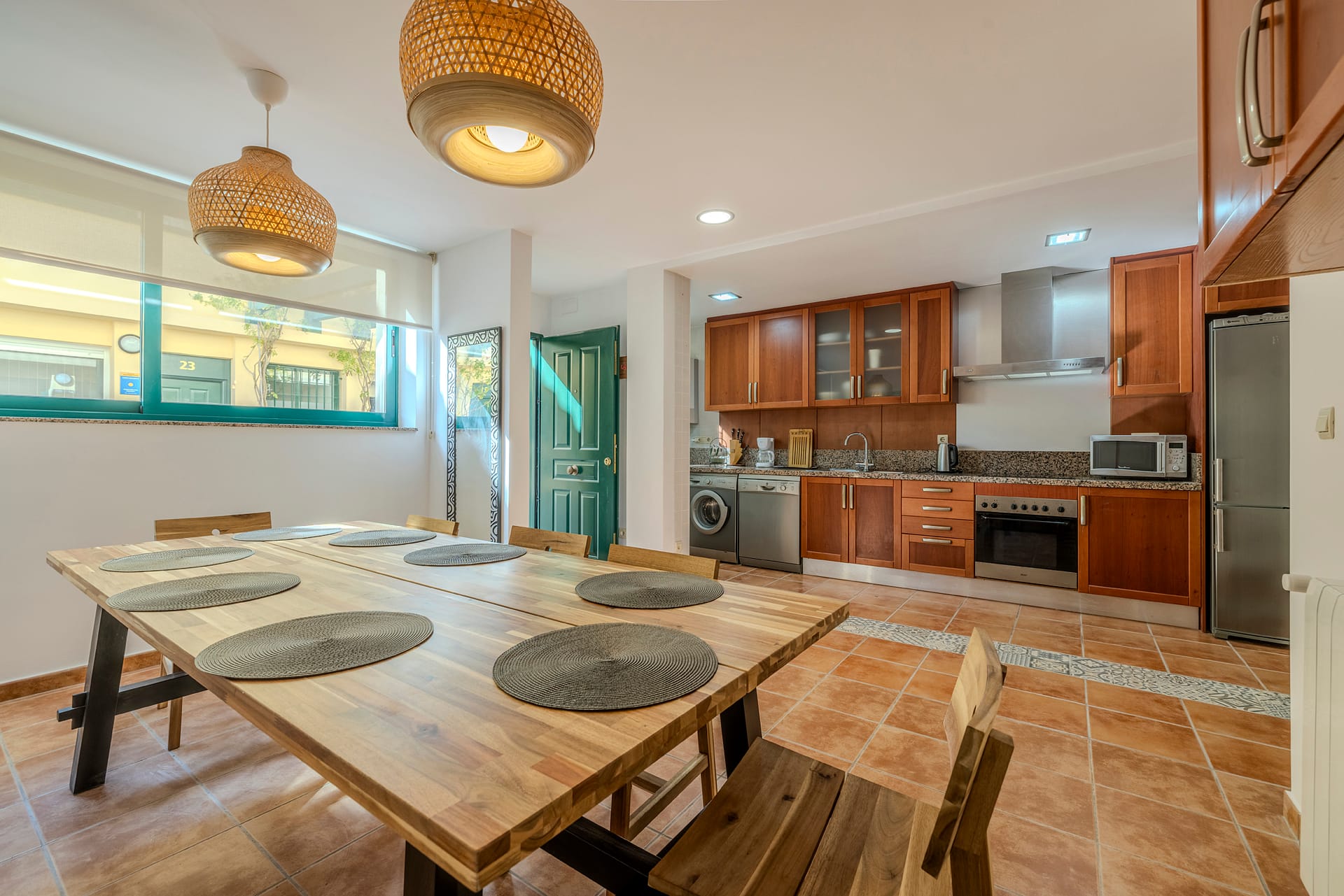 4 bedroom Town house For Sale