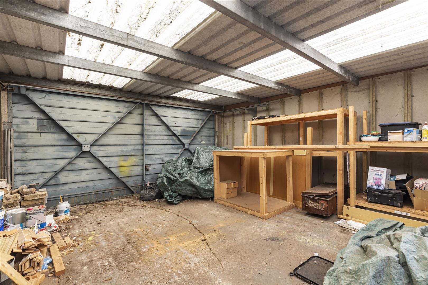 5 bedroom  Under Offer