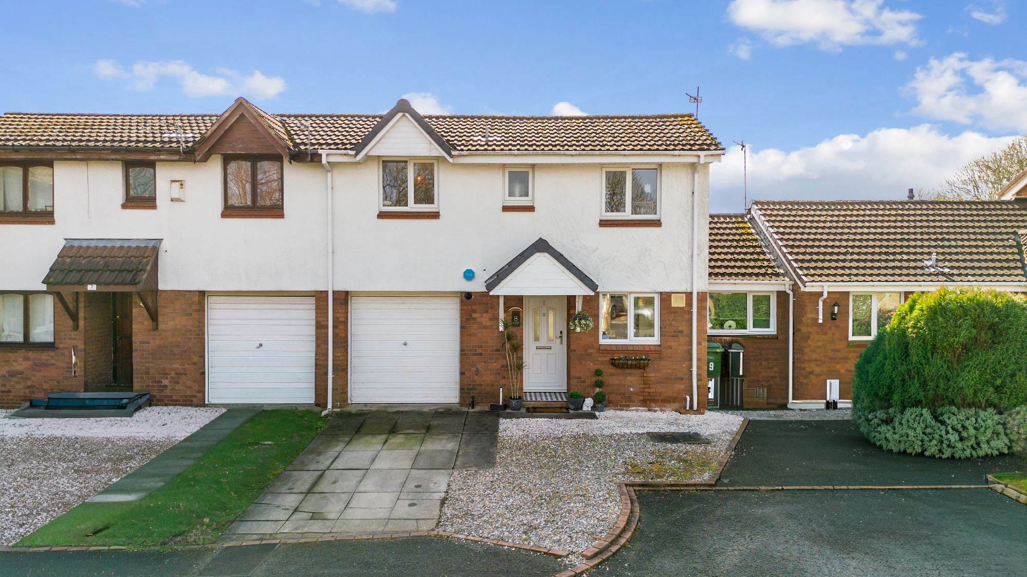 2 bedroom Terraced House Under Offer