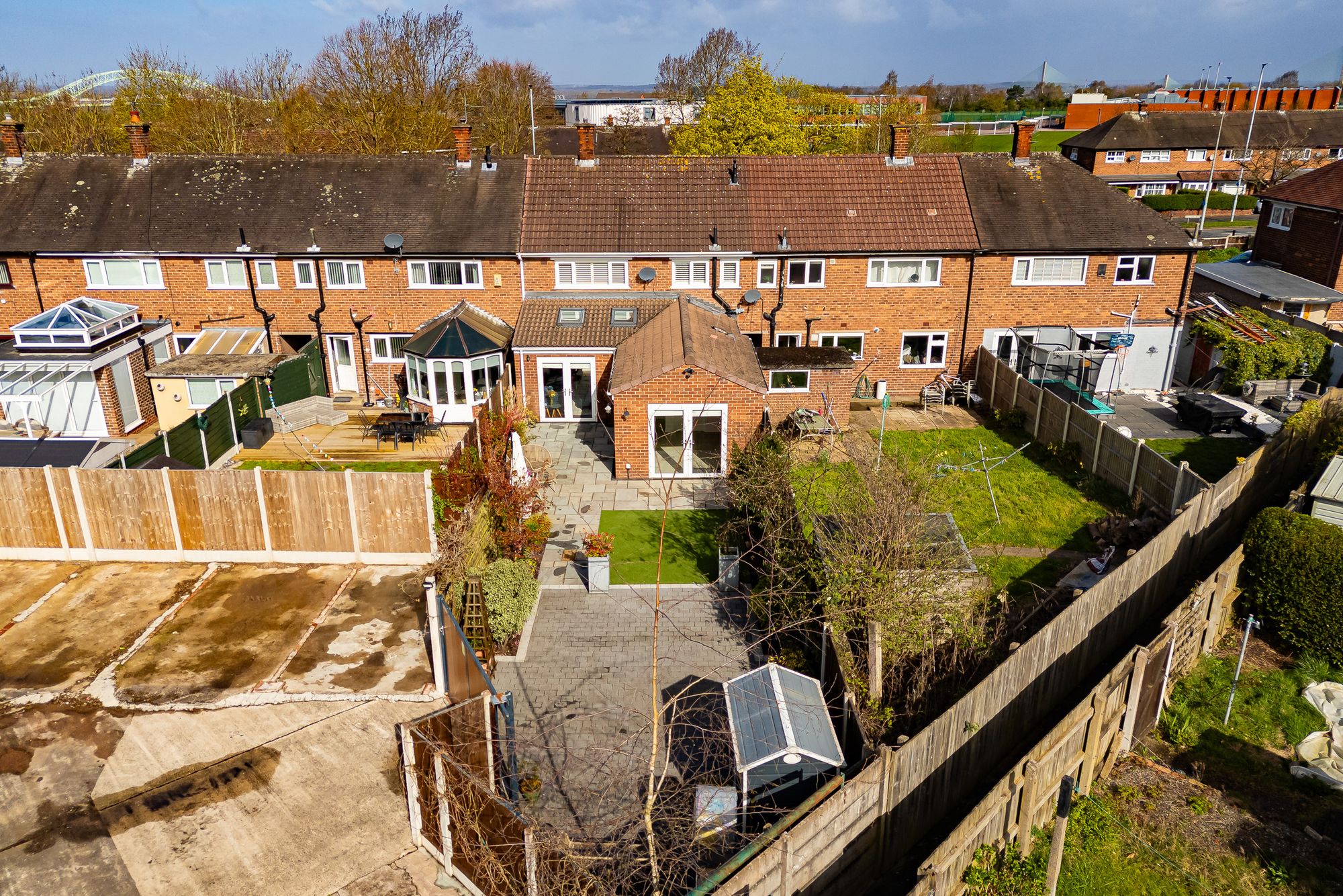 4 bedroom Terraced House Under Offer
