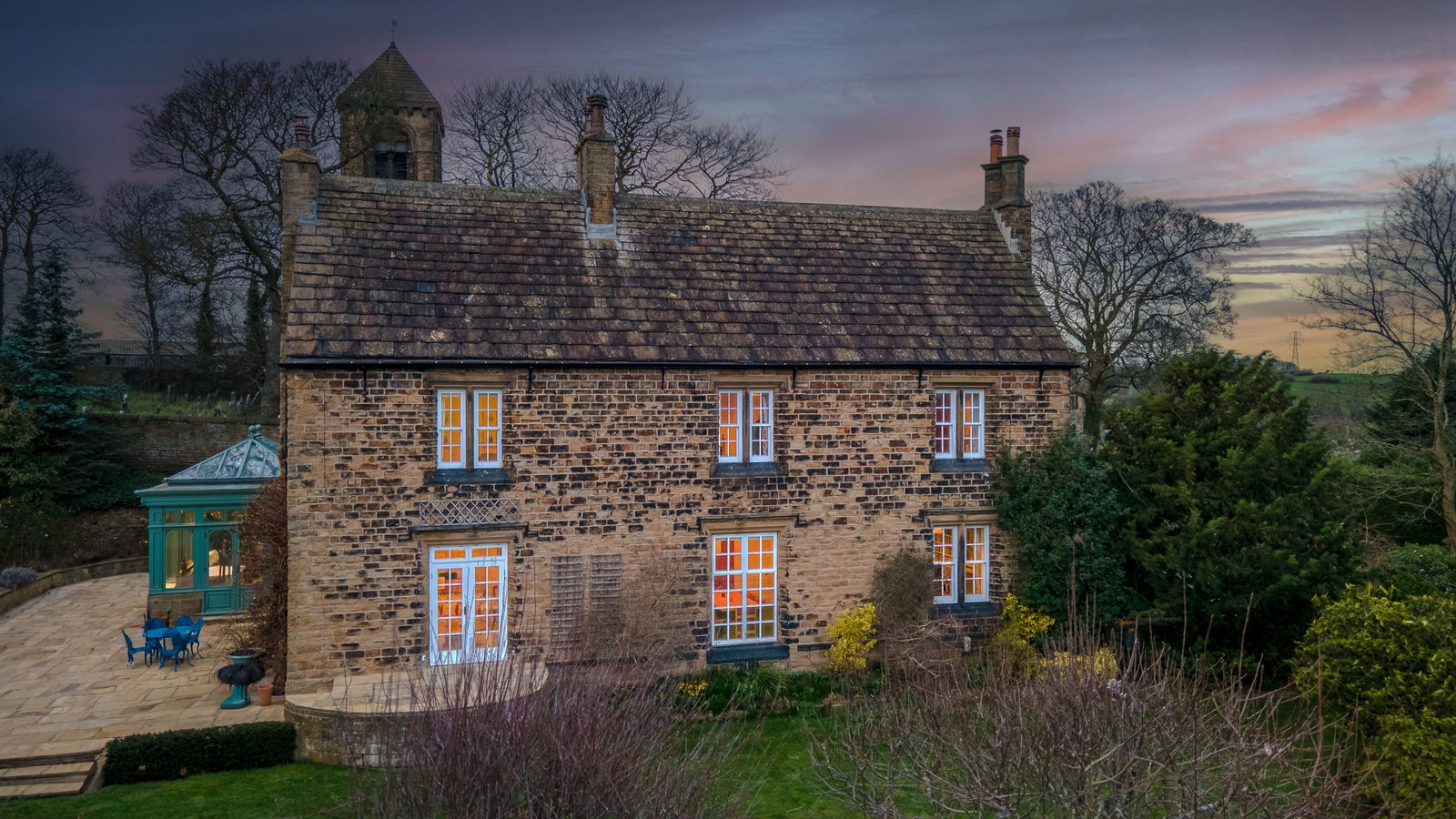 5 bedroom Detached house For Sale