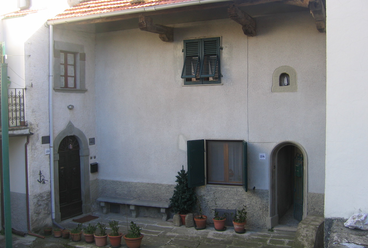 4 bedroom Property For Sale