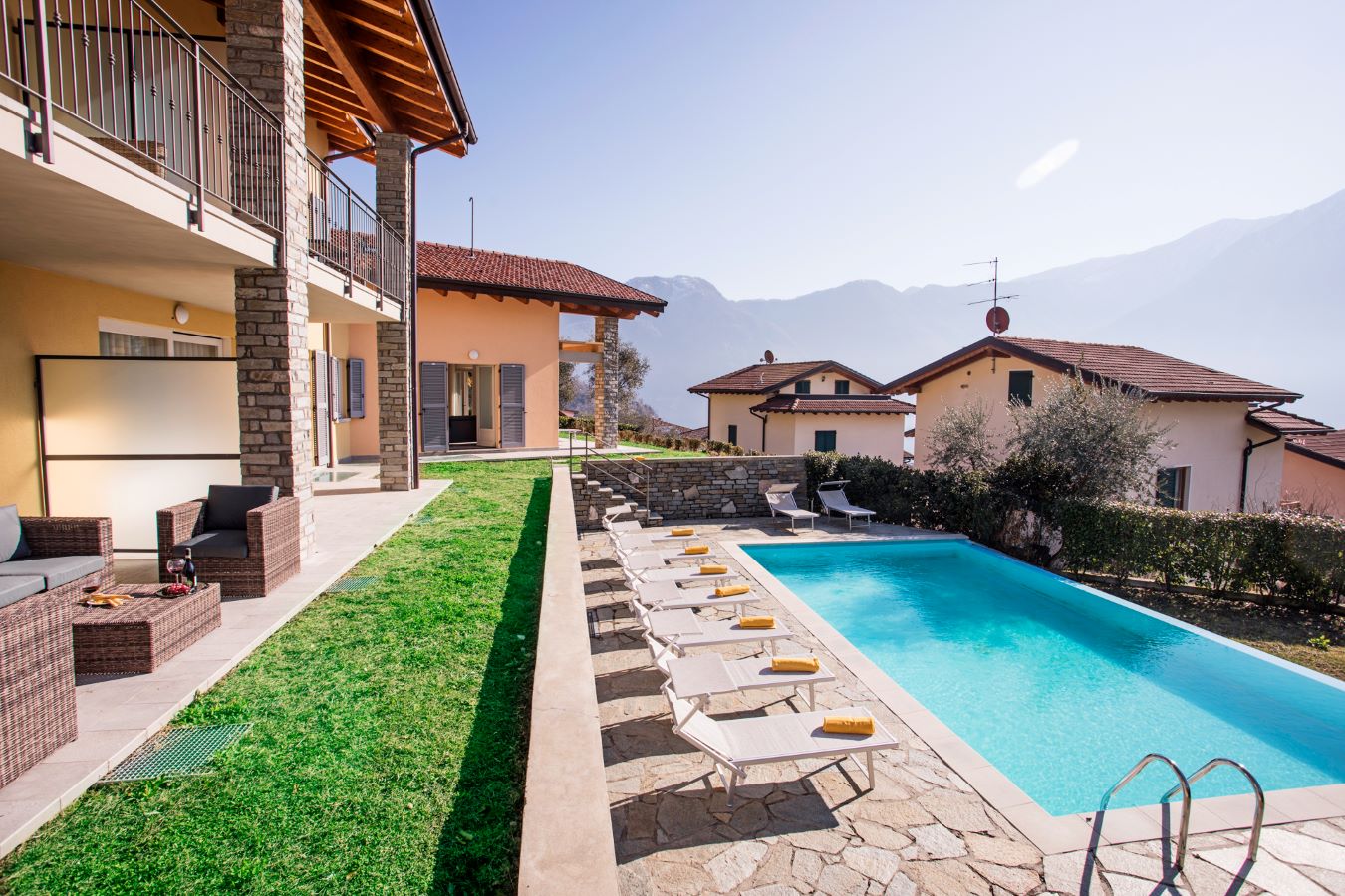 4 bedroom Apartment For Sale
