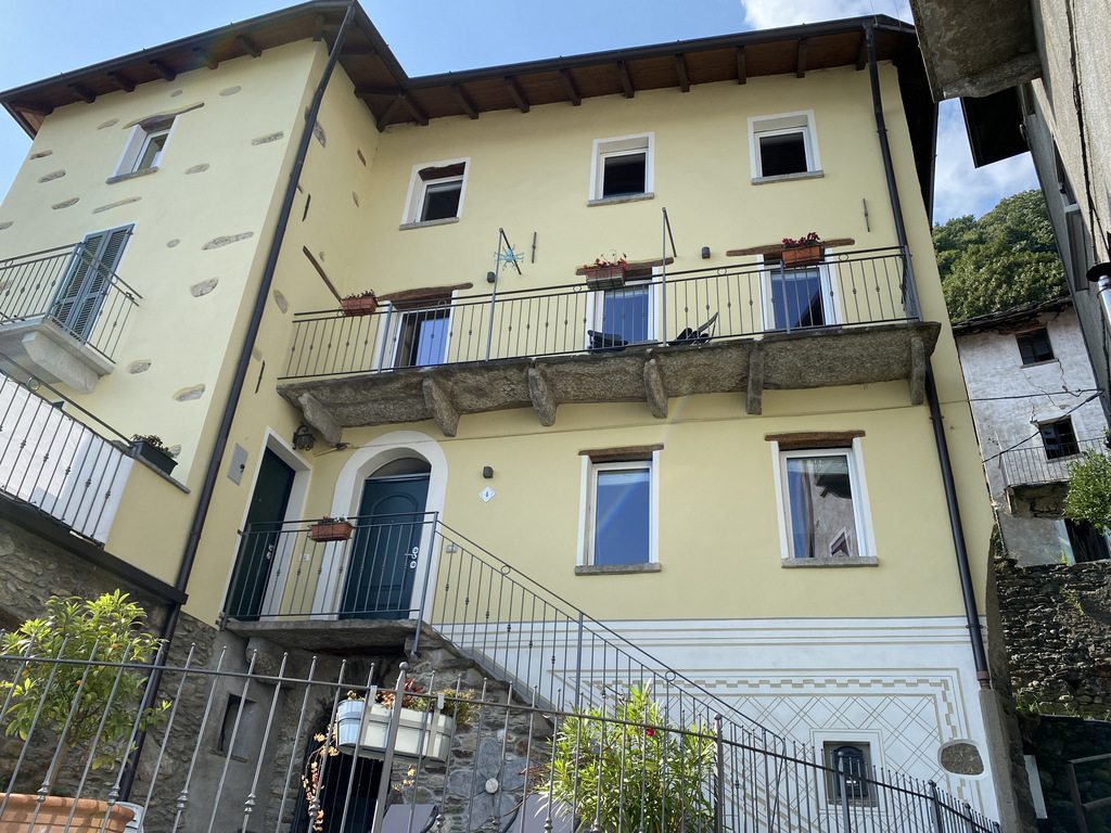 3 bedroom Property For Sale