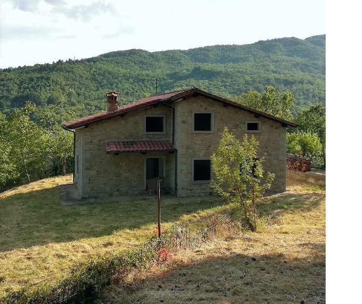 2 bedroom Detached house For Sale