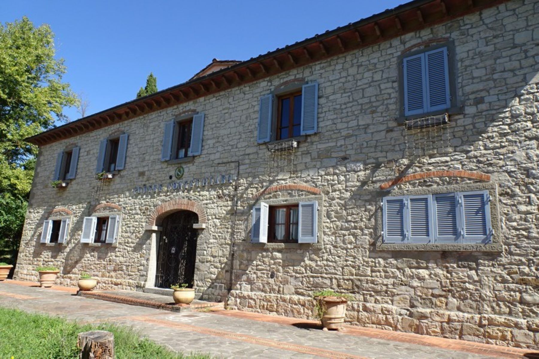 9 bedroom Detached house For Sale