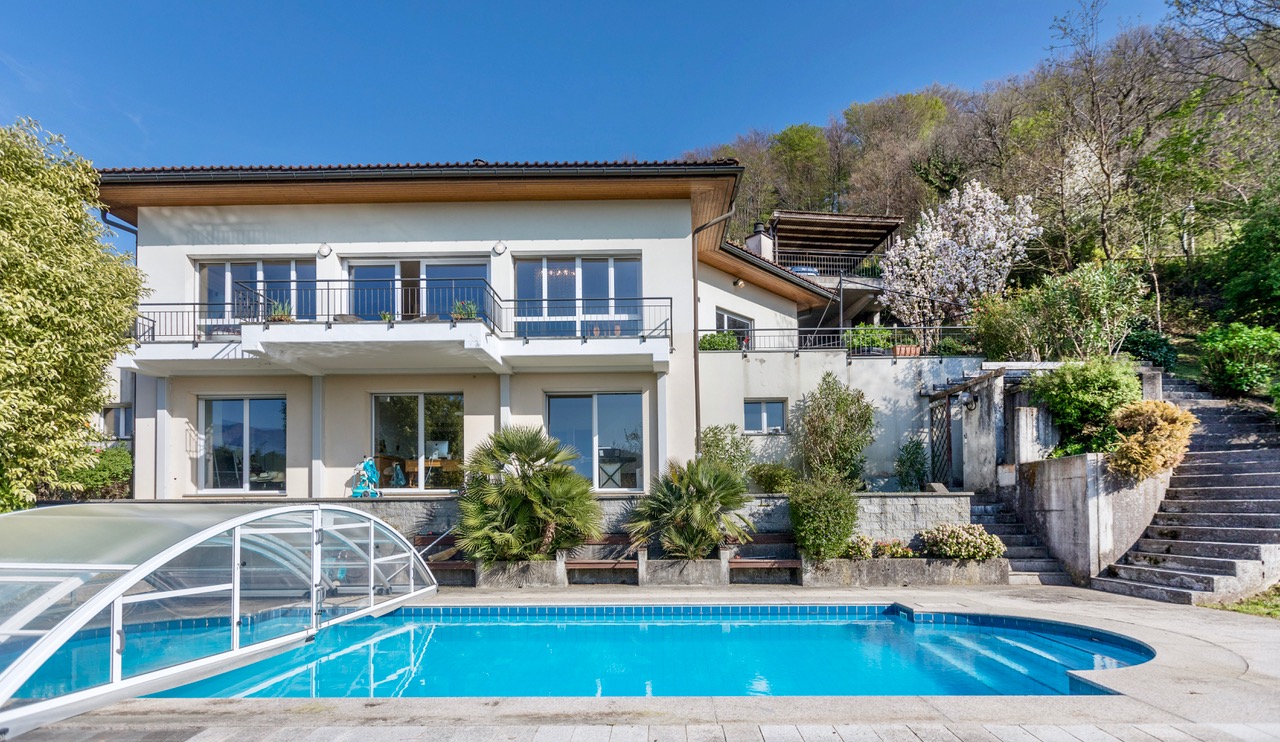 4 bedroom Villa For Sale