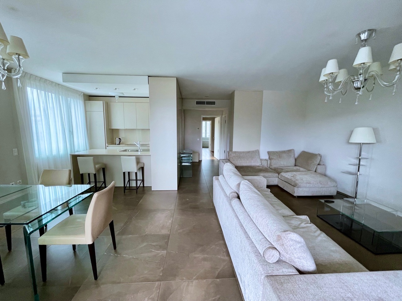 3 bedroom Apartment For Sale