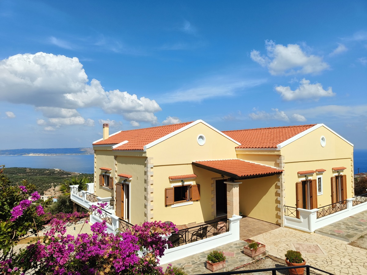 3 bedroom Villa For Sale