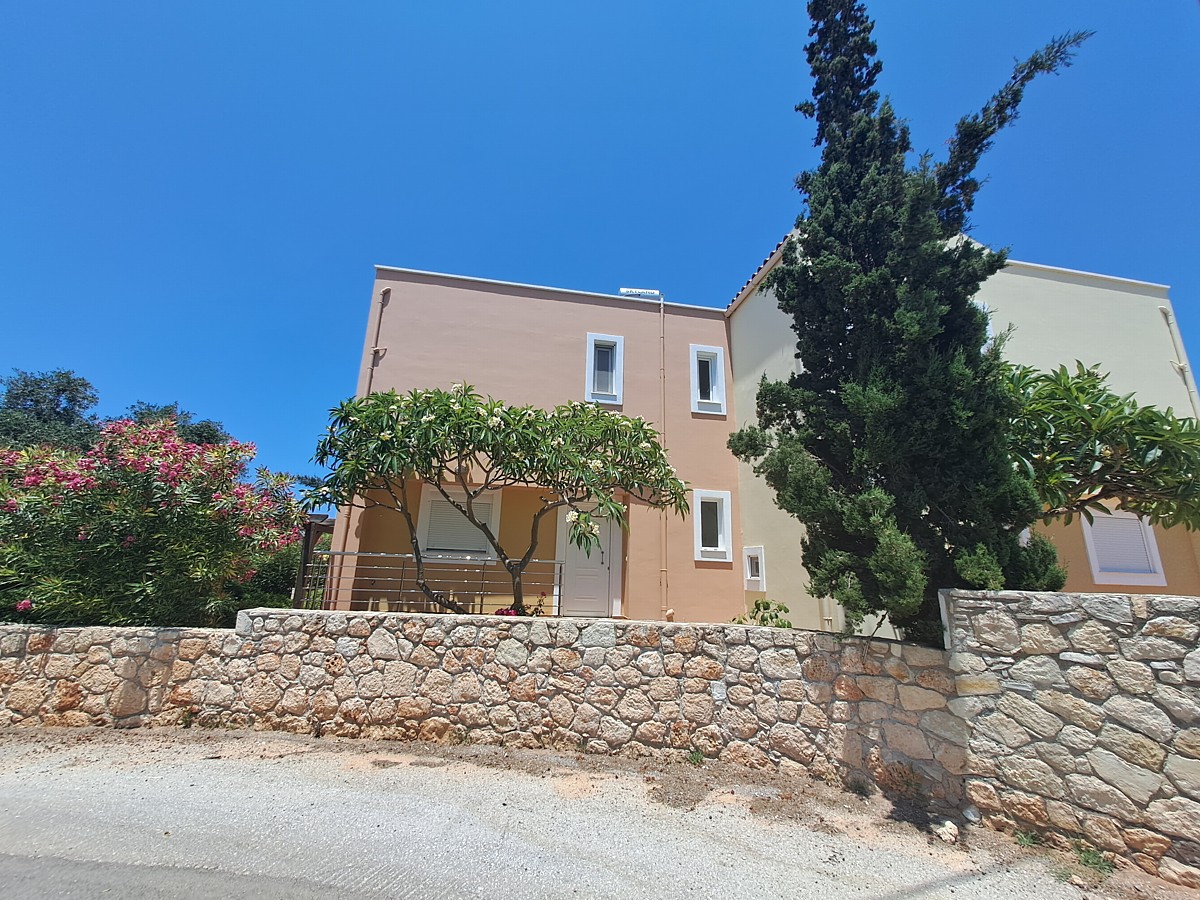 2 bedroom Villa For Sale