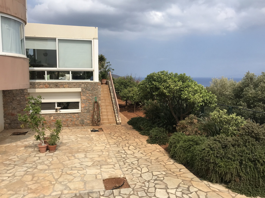 6 bedroom Villa For Sale